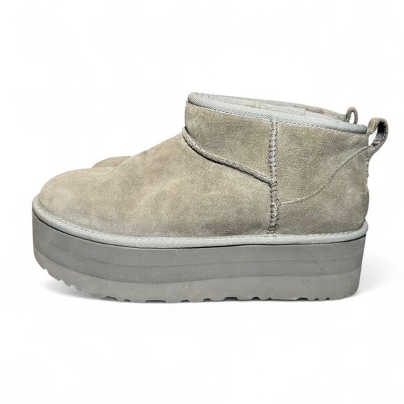 UGG Classic Ultra Mini Platform Booties Women’s 11 Gray Suede Sheepskin 1135092 - Picture 2 of 8